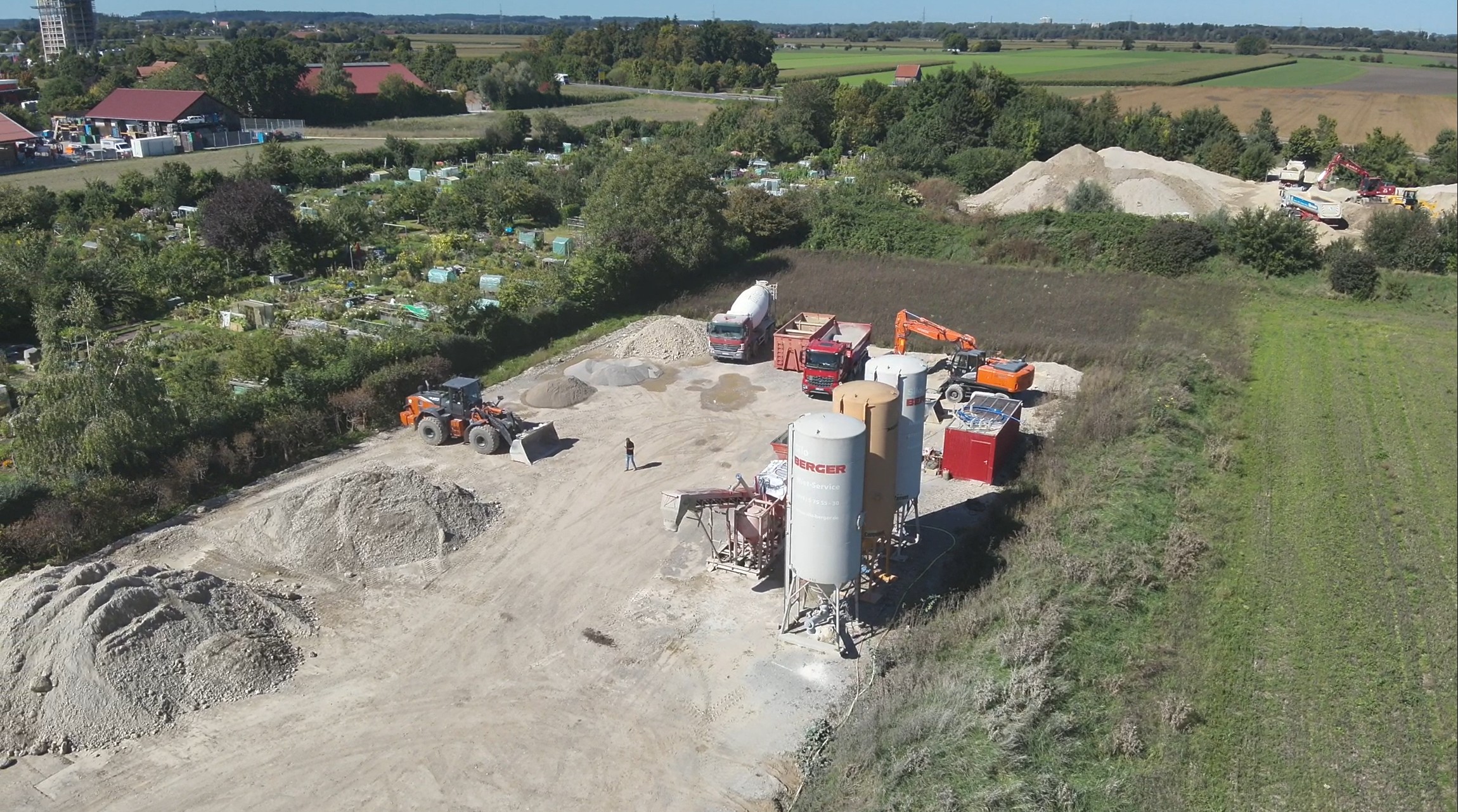 Mischplatz zur Herstellung von Flüssigboden aus örtlichem Aushub