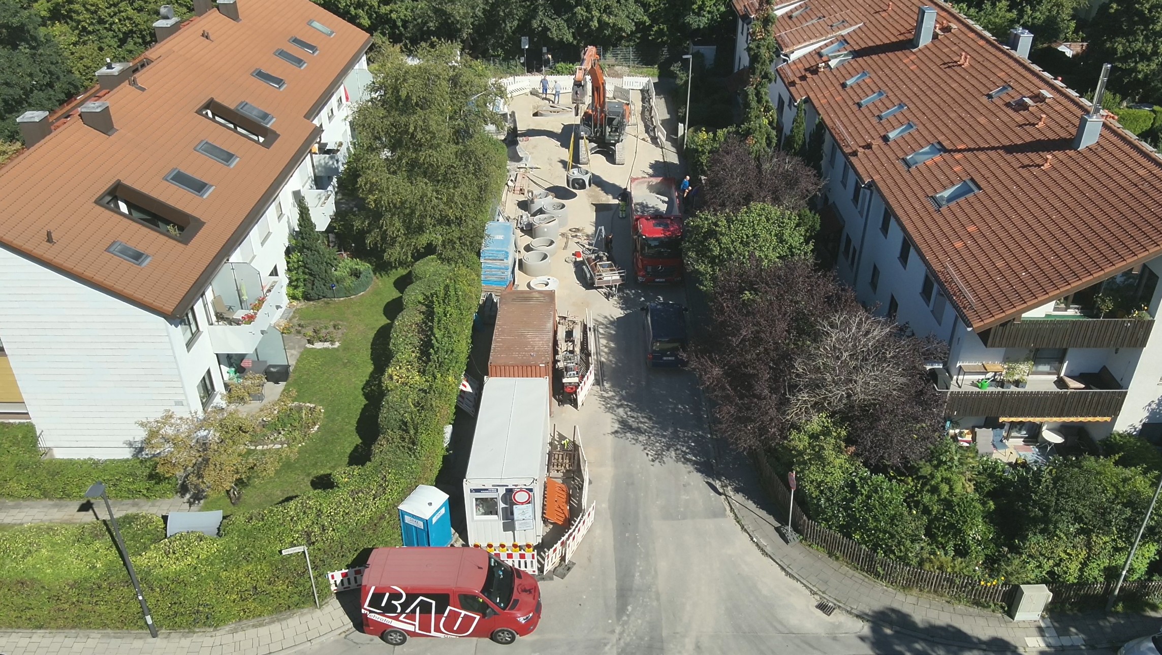 Ausführung Baustelle bei engen Verhältnissen